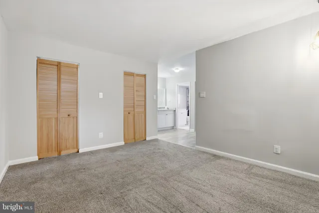 a view of walk in closet