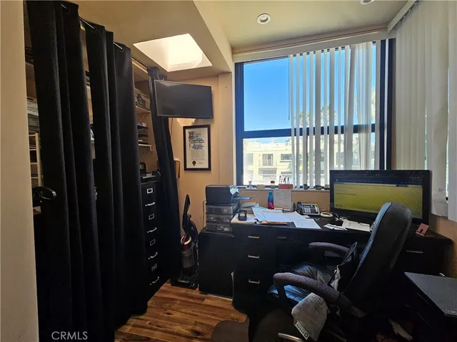 $2,997,000 | 3009 Ocean Front Walk, Venice, CA 90291