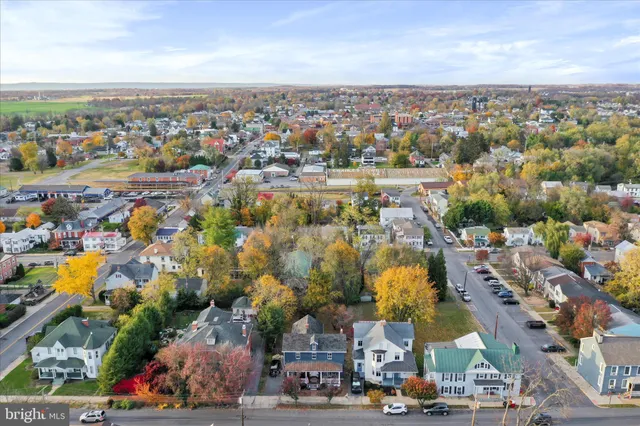 $465,000 | 316 East Washington Street, Charles Town, WV 25414