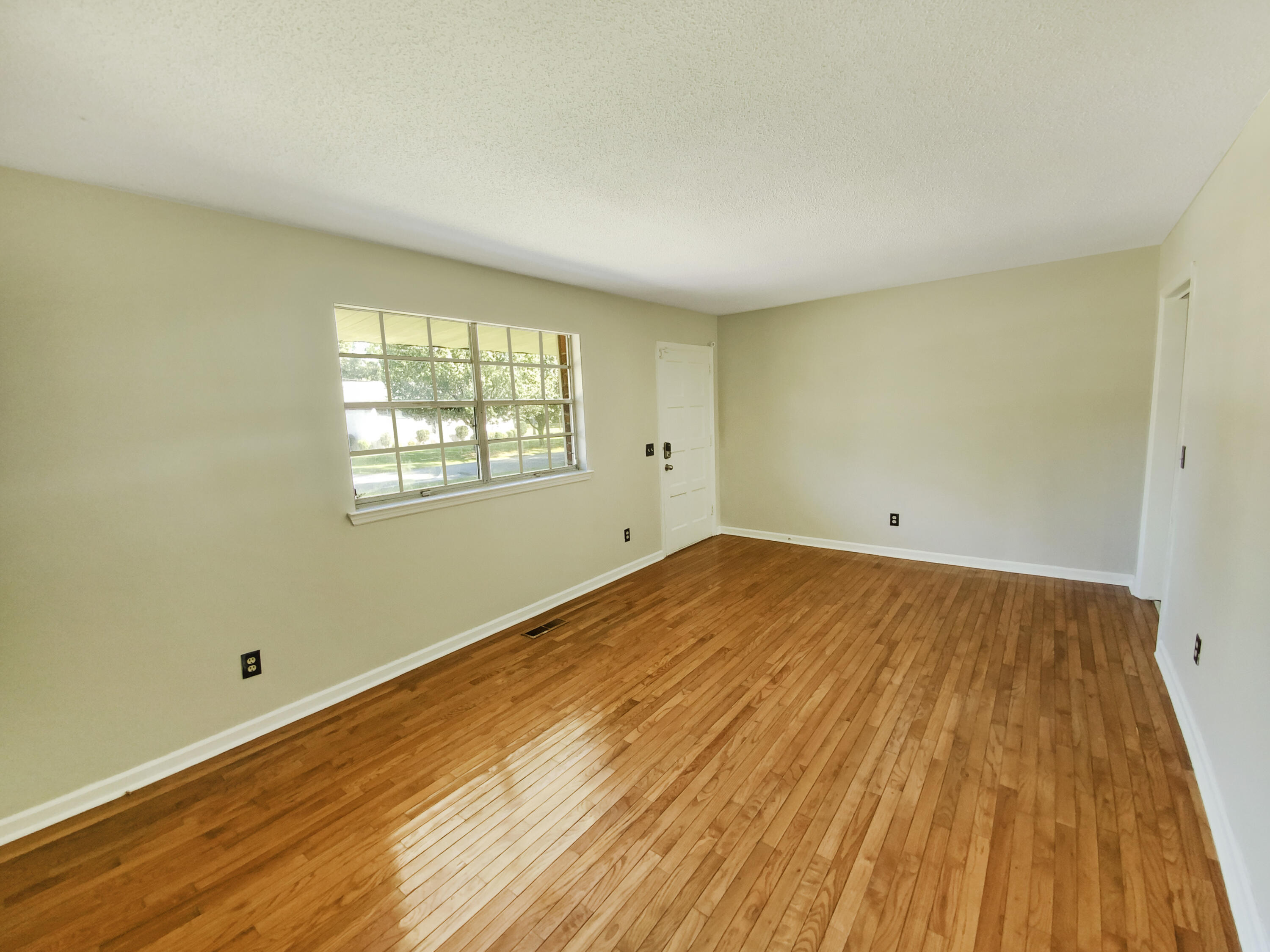 296 Mitchell Lane Rossville, GA 30741 - Photo 5 of 17 listing_4