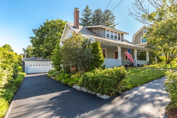 24 Savoy Road Salem, MA 01970 - Photo 2 of 28 Gallery Image 2