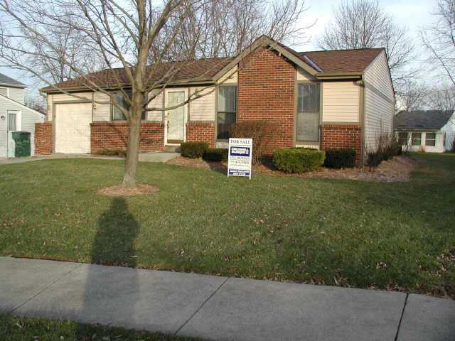 1979 Wolverhampton Road Powell, OH 43065 - Photo 1 of 5 Gallery Image 1