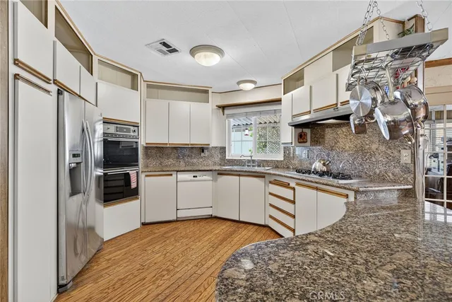 $145,500 | 23820 Ironwood Avenue, Unit 176, Moreno Valley, CA 92557