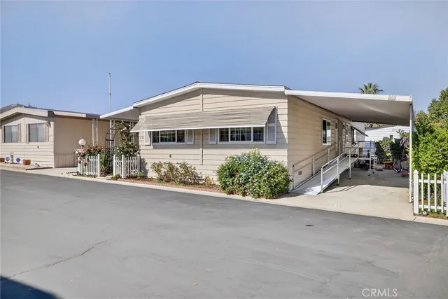 $145,500 | 23820 Ironwood Avenue, Unit 176, Moreno Valley, CA 92557