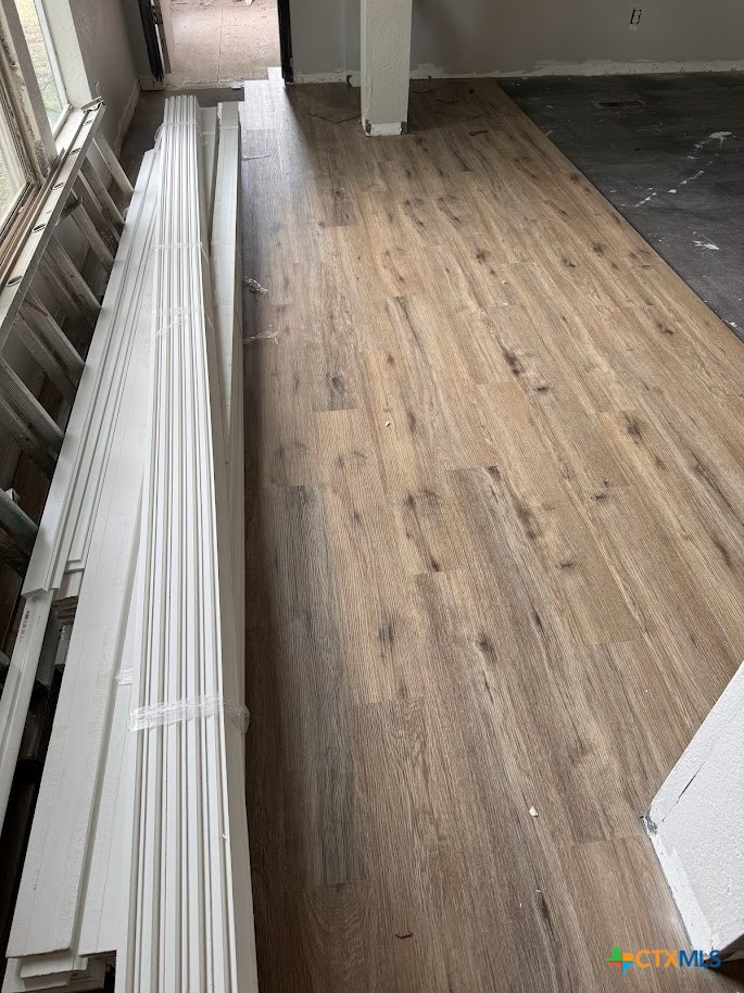 230 Saddle Drive Spring Branch, TX 78070 - Photo 2 of 9