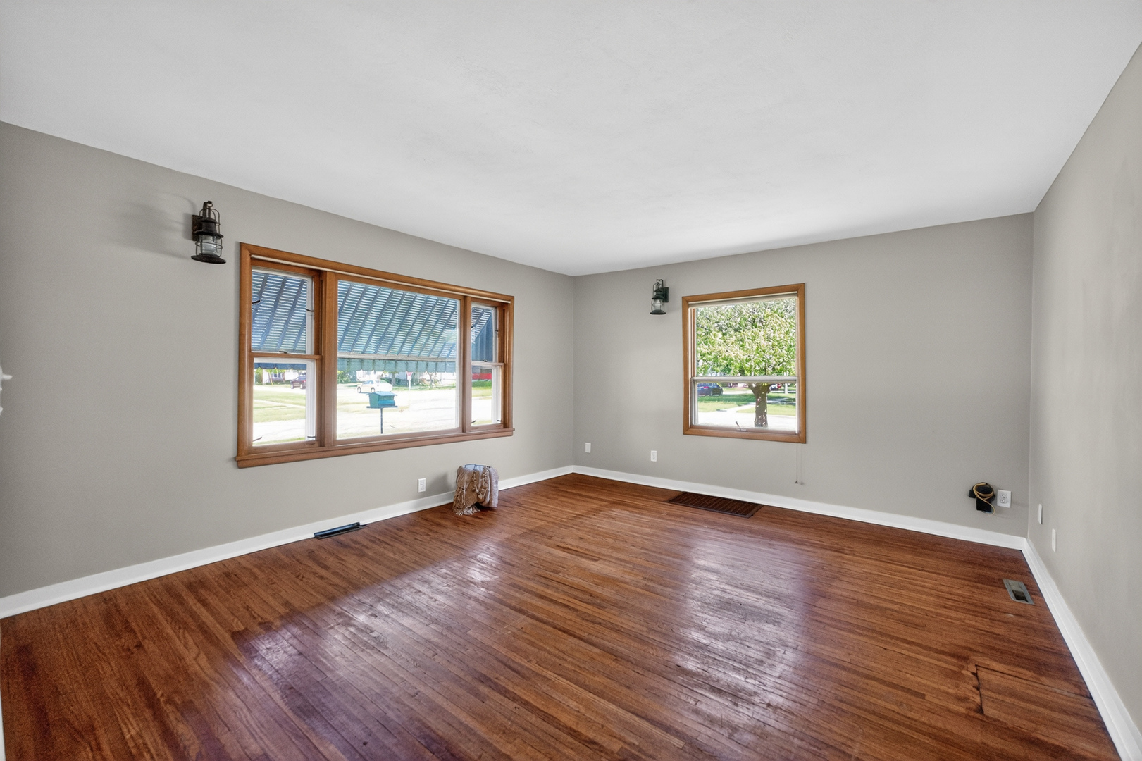 406 Locust Street Sycamore, IL 60178 - Photo 12 of 41