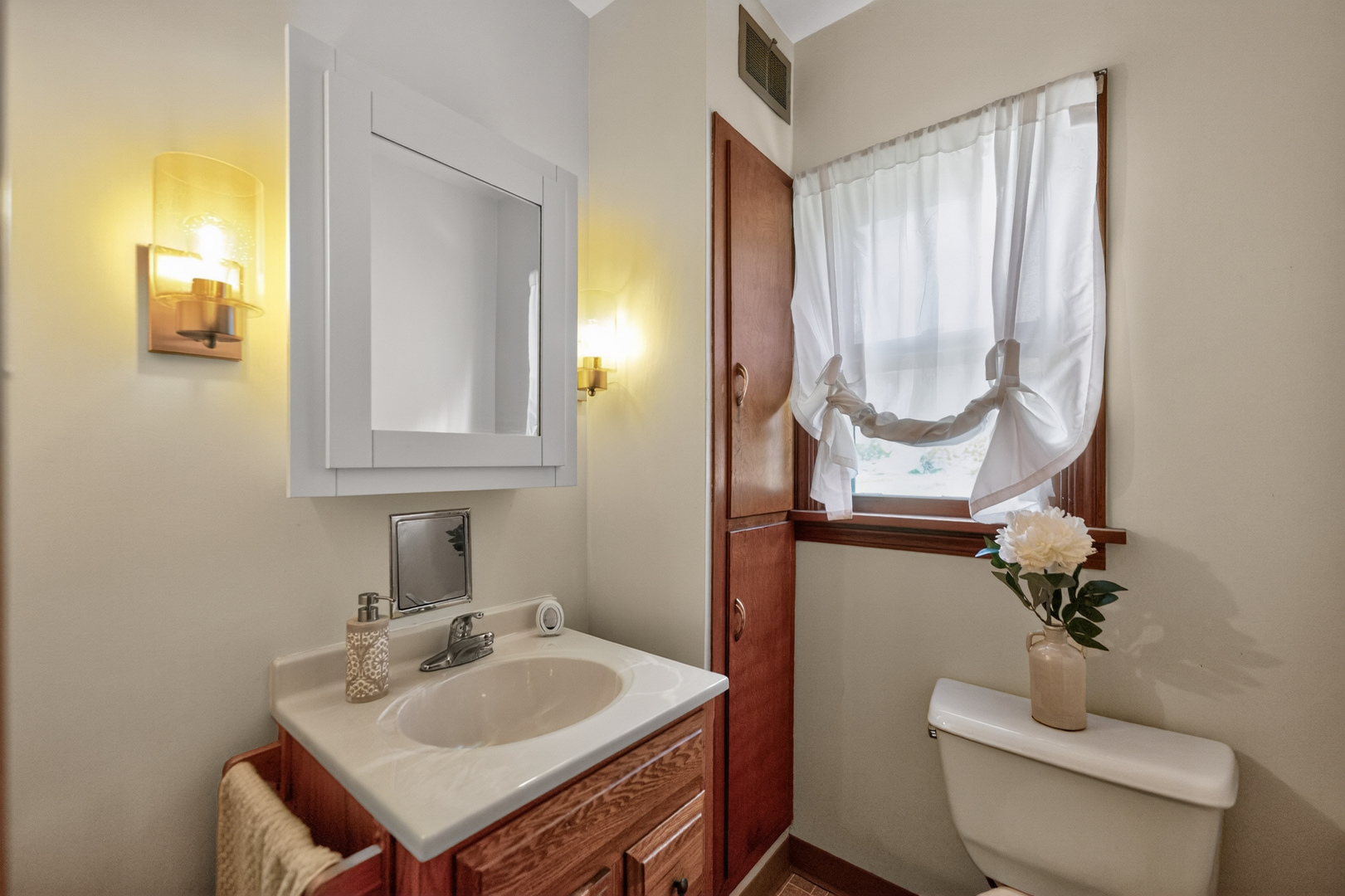 406 Locust Street Sycamore, IL 60178 - Photo 19 of 41