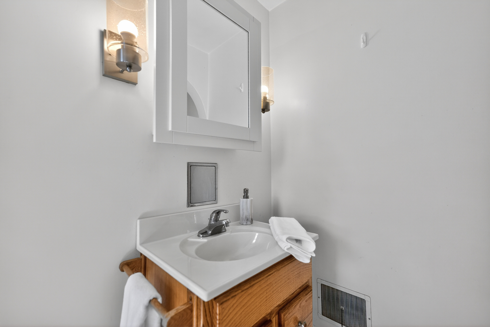 406 Locust Street Sycamore, IL 60178 - Photo 25 of 41