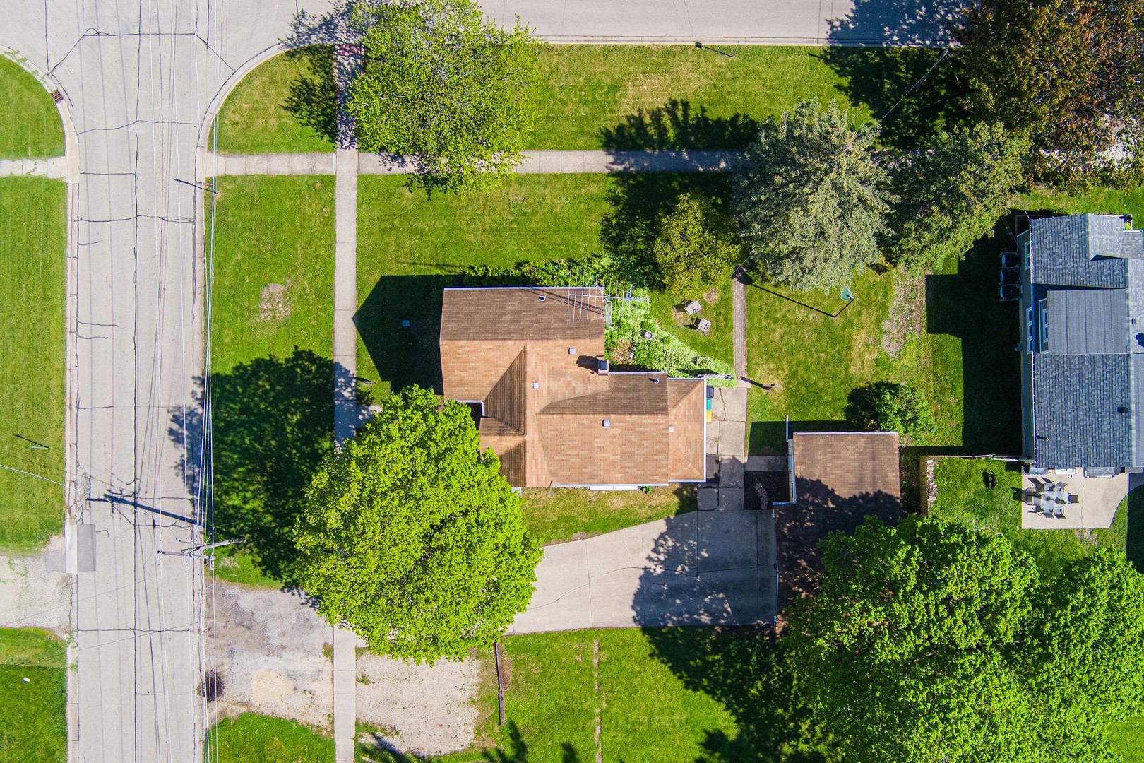 406 Locust Street Sycamore, IL 60178 - Photo 5 of 41