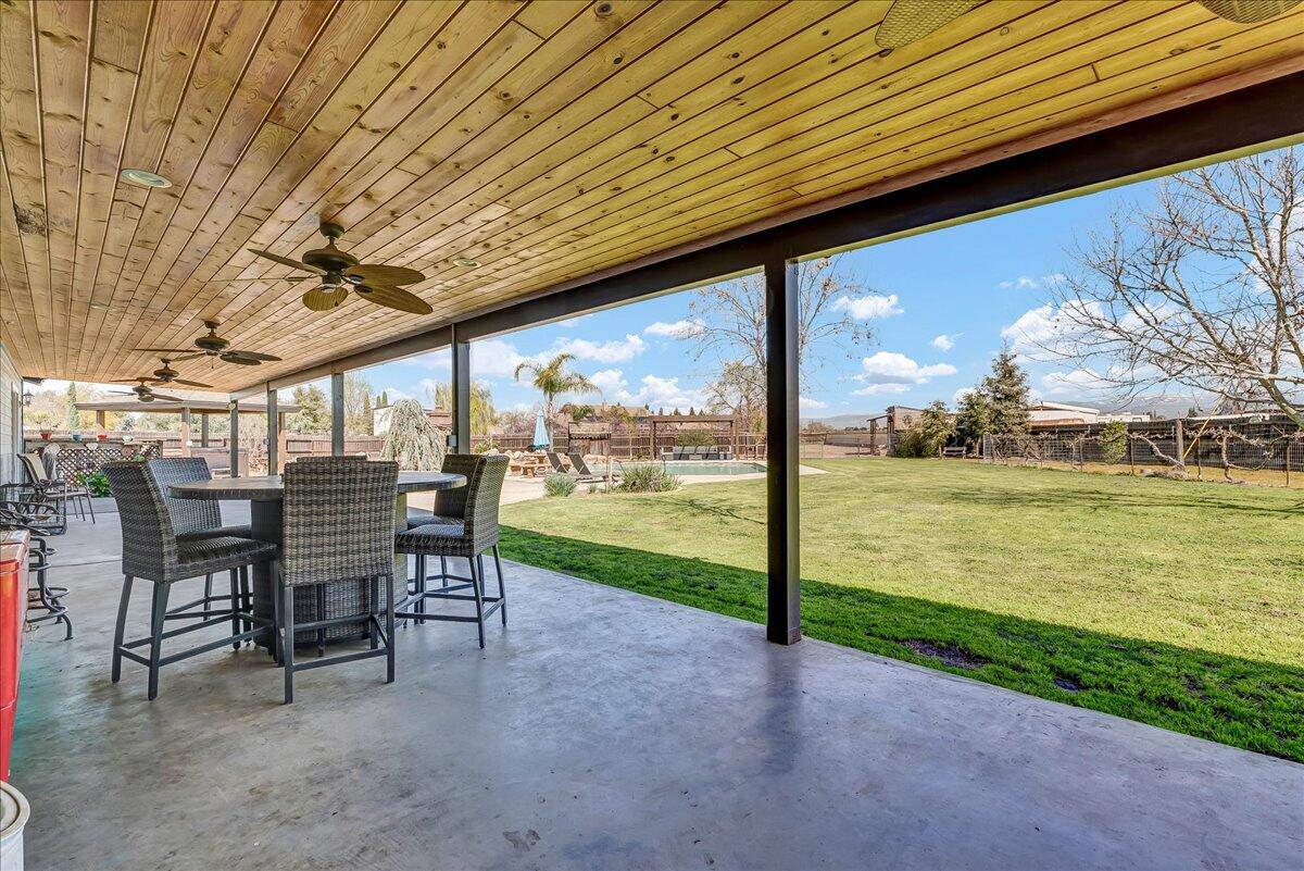 2166 Morris Court Exeter, CA 93221 - Photo 25 of 39 34-34