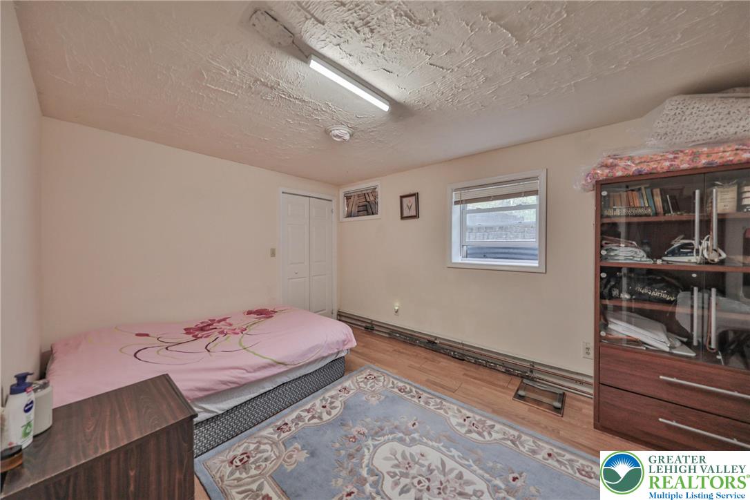 7494 Mount Eaton Road Saylorsburg, PA 18353 - Photo 30 of 50 Lower level unit bedroom