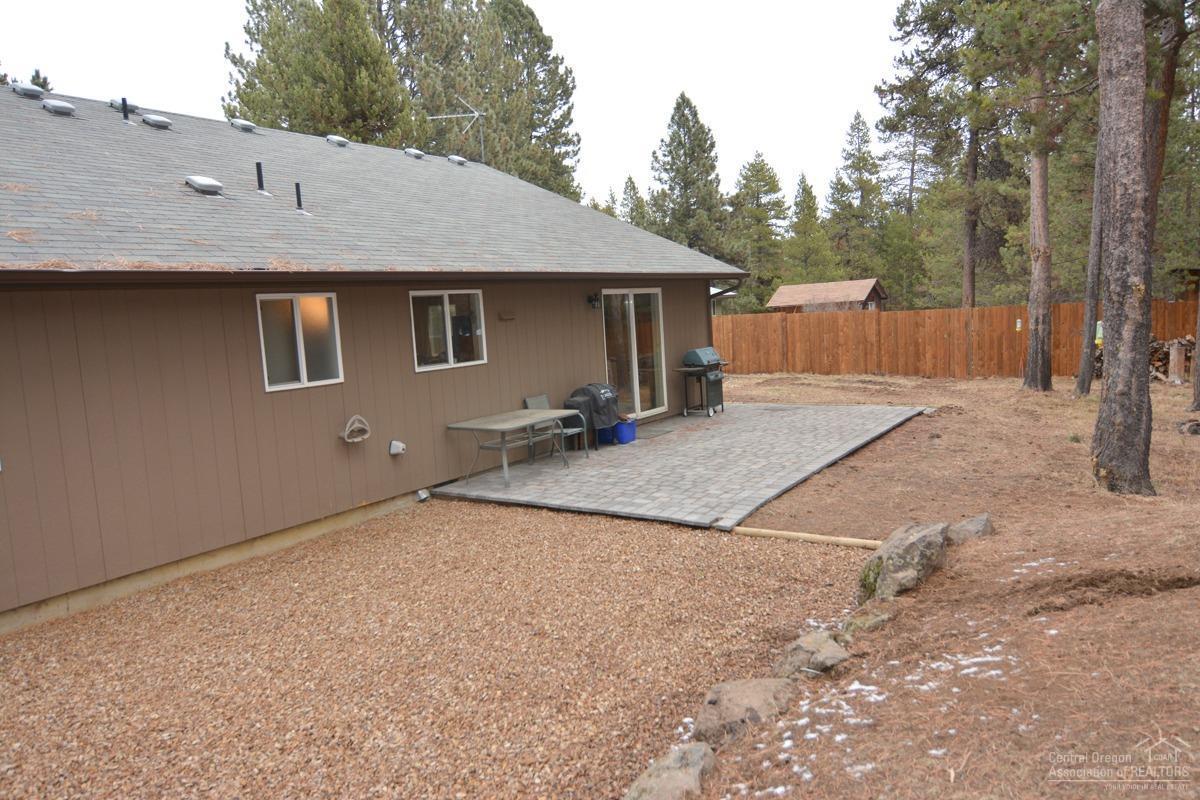 17275 Indio Road Bend, OR 97707 - Photo 3 of 24 Additional Photo