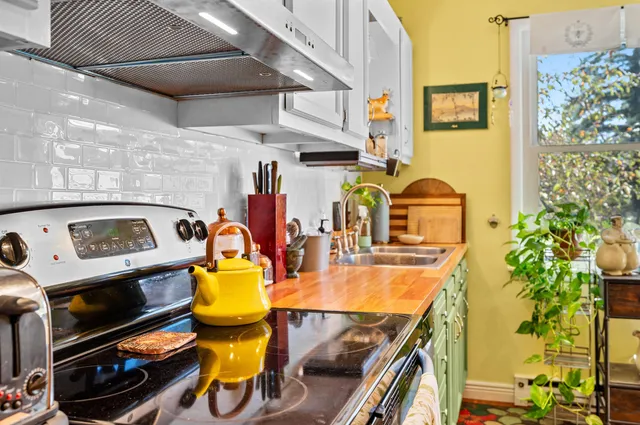 $210,000 | 82 Moretown Common Road, Unit 30, Moretown, VT 05660