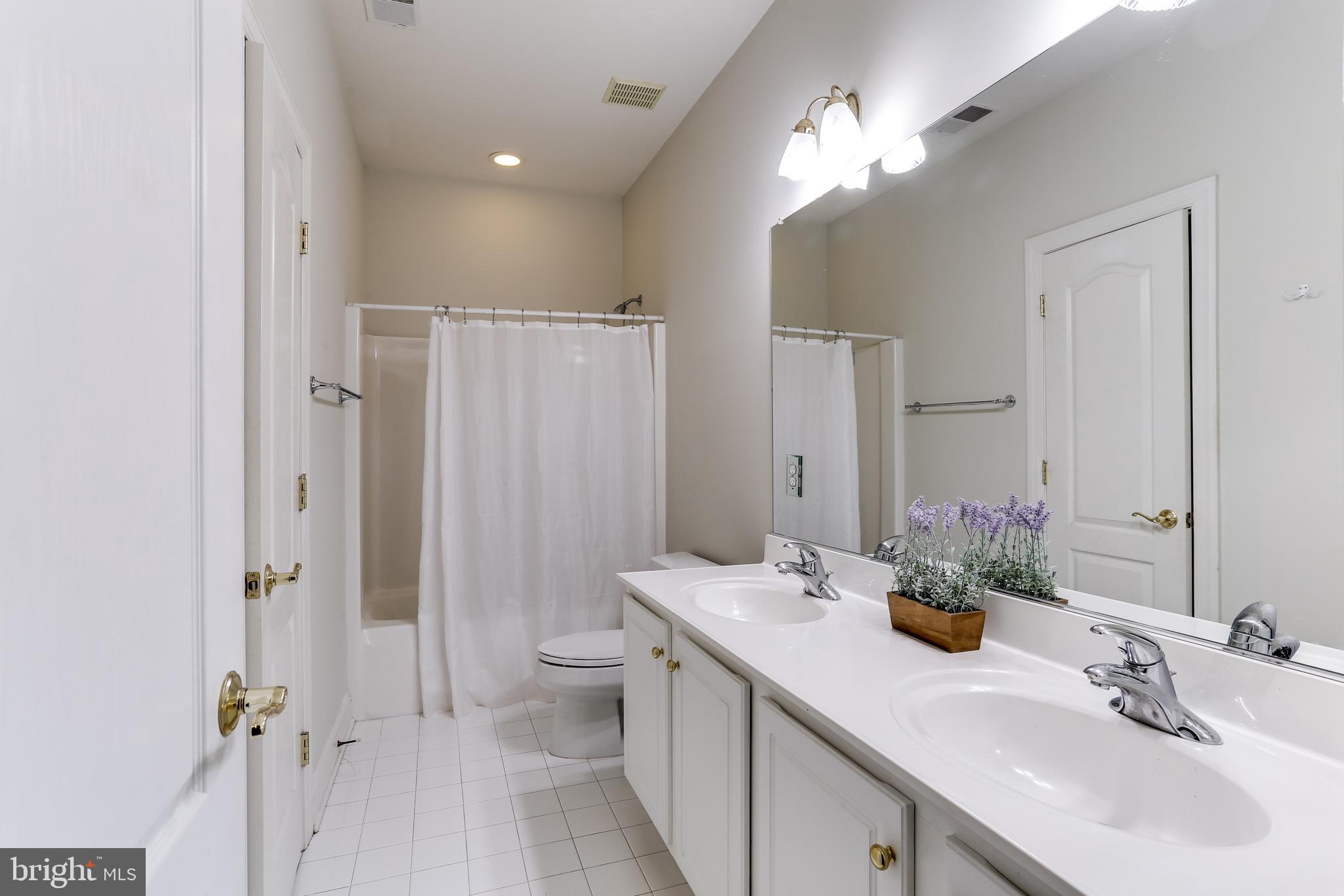 11814 Triadelphia Road Ellicott City, MD 21042 - Photo 36 of 59 Gallery Image 36