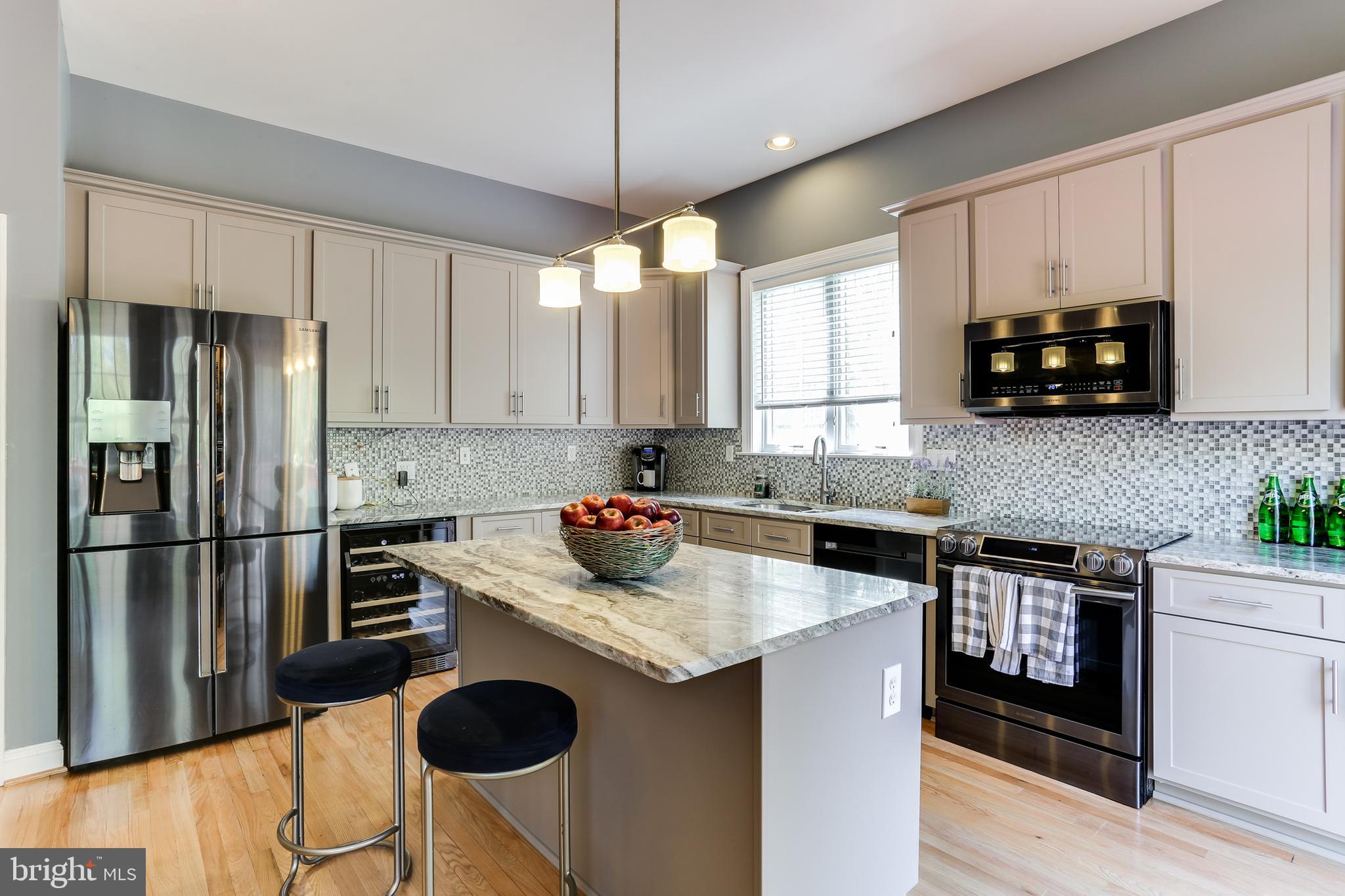 11814 Triadelphia Road Ellicott City, MD 21042 - Photo 5 of 59 Gallery Image 5