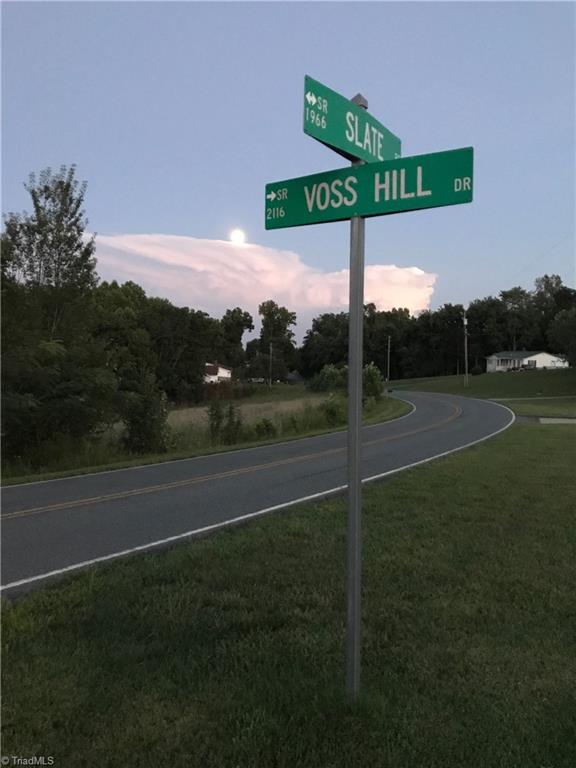 Turn onto Voss Hill Drive from Slate Road!