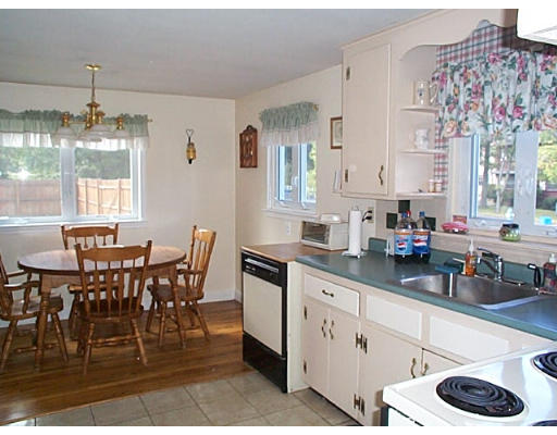40 Whittemore Road Framingham, MA 01701 - Photo 4 of 7 Gallery Image 4