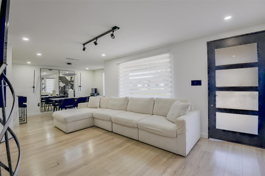 602 Ferris Road Ferris, TX 75125 - Photo 16 of 32