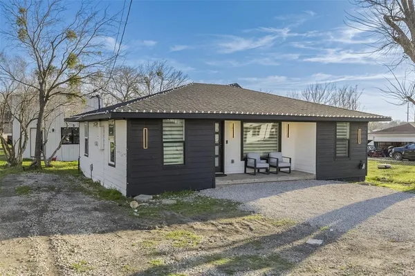 $214,000 | 602 Ferris Road, Ferris, TX 75125