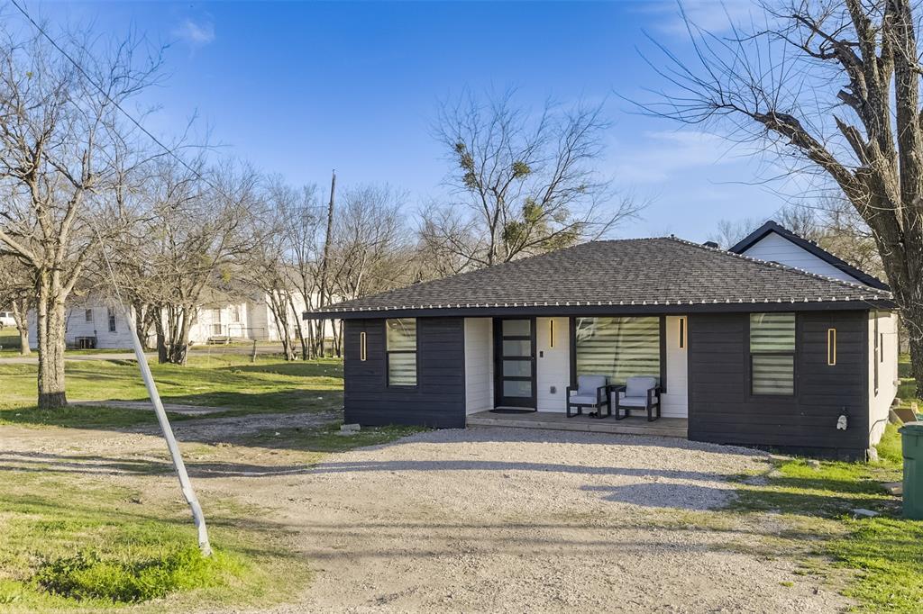 602 Ferris Road Ferris, TX 75125 - Photo 4 of 32