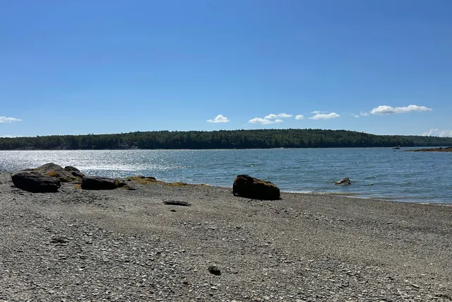 $525,000 | 884 Surry Road, Surry, ME 04684