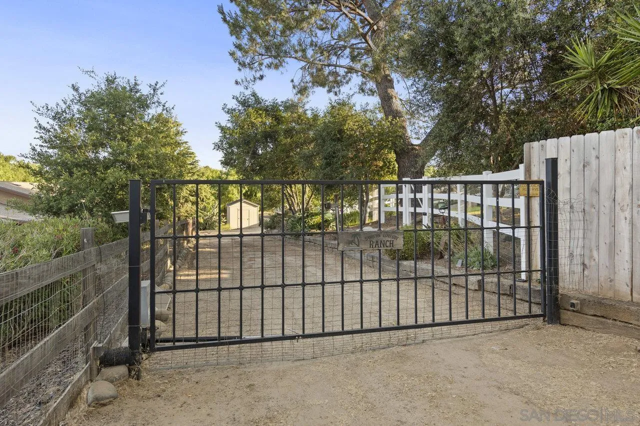 2952 Milpas Drive Escondido, CA 92029 - Photo 32 of 33 a view of a gate