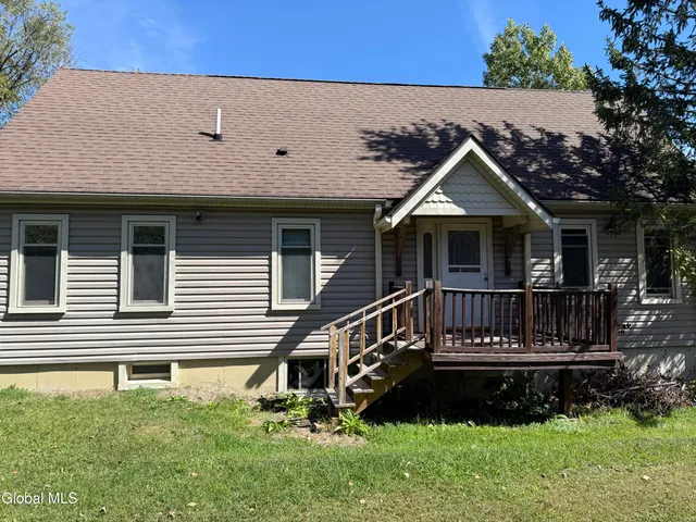 $679,000 | 80 Daredevil Drive, Coxsackie, NY 12015