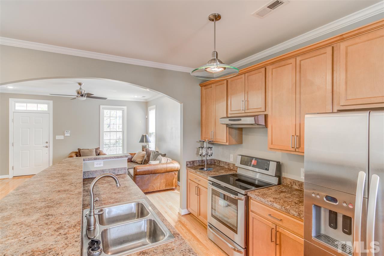111 Seawell Avenue Raleigh, NC 27601 - Photo 11 of 22