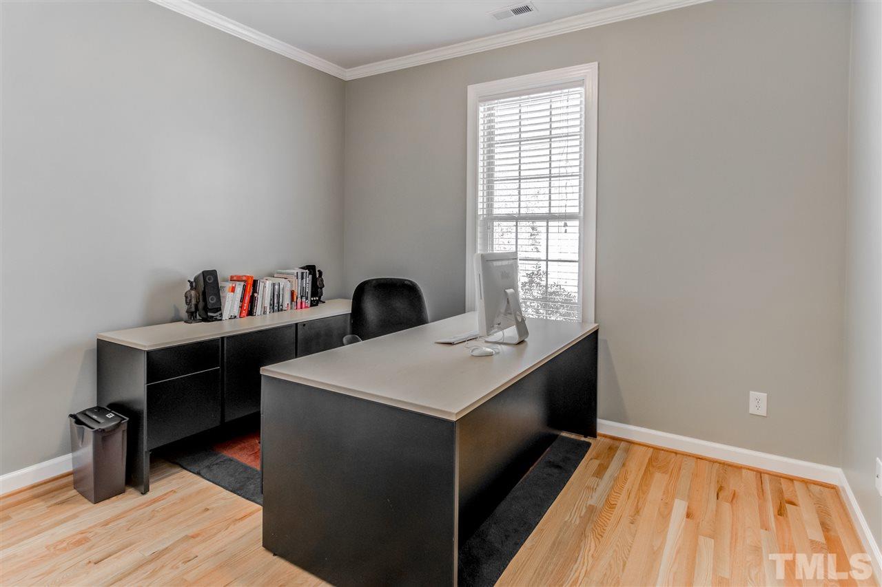 111 Seawell Avenue Raleigh, NC 27601 - Photo 17 of 22