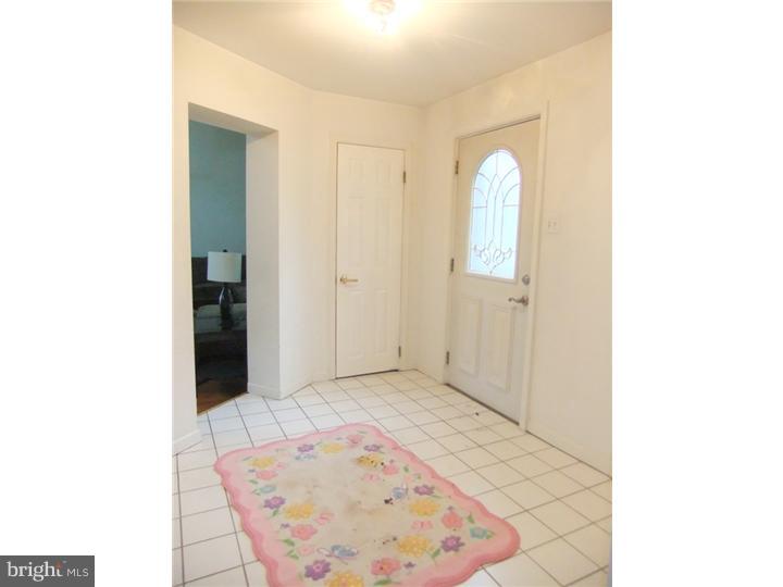 737 Brookhaven Road Wallingford, PA 19086 - Photo 3 of 25 Gallery Image 3