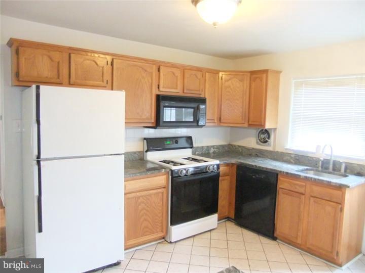 737 Brookhaven Road Wallingford, PA 19086 - Photo 4 of 25 Gallery Image 4
