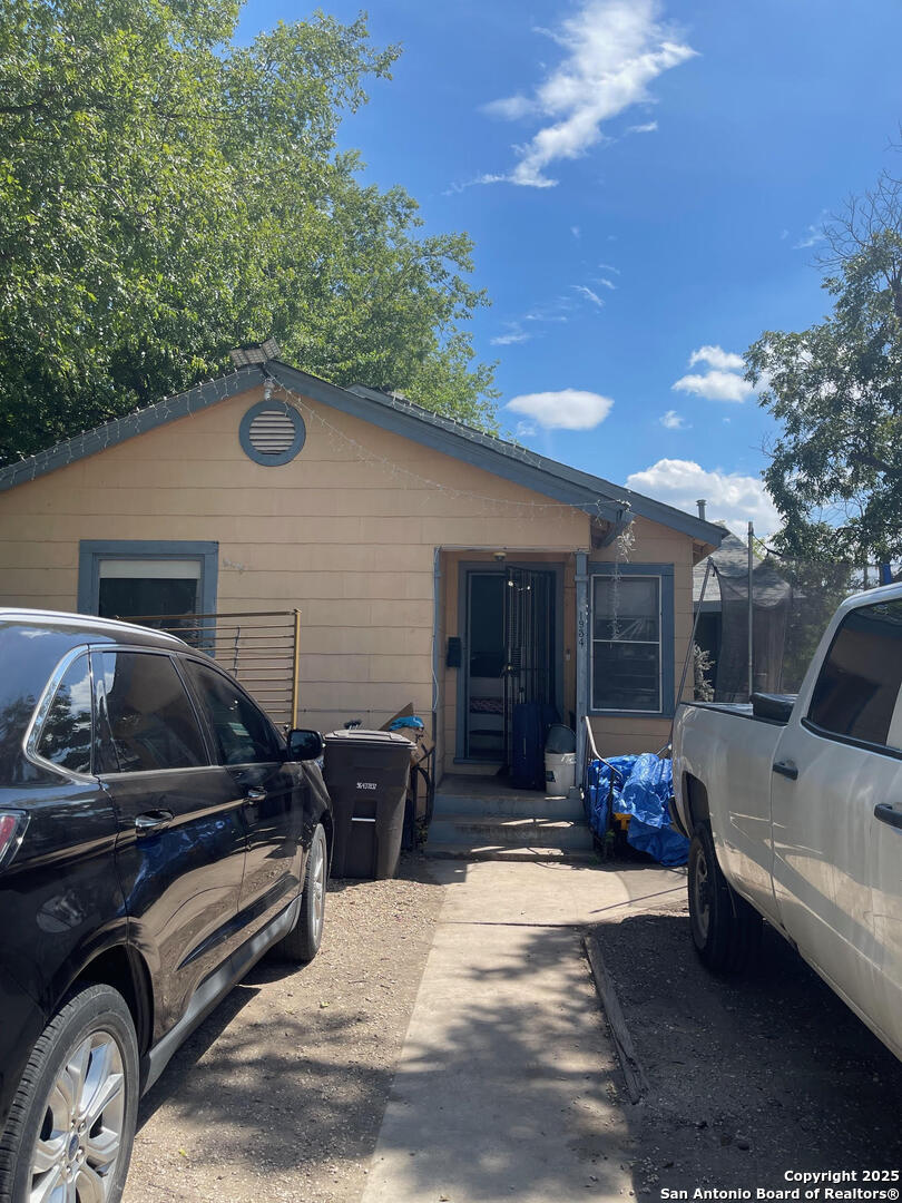 1934 West Ridgewood Court San Antonio, TX 78201 - Photo 14 of 21