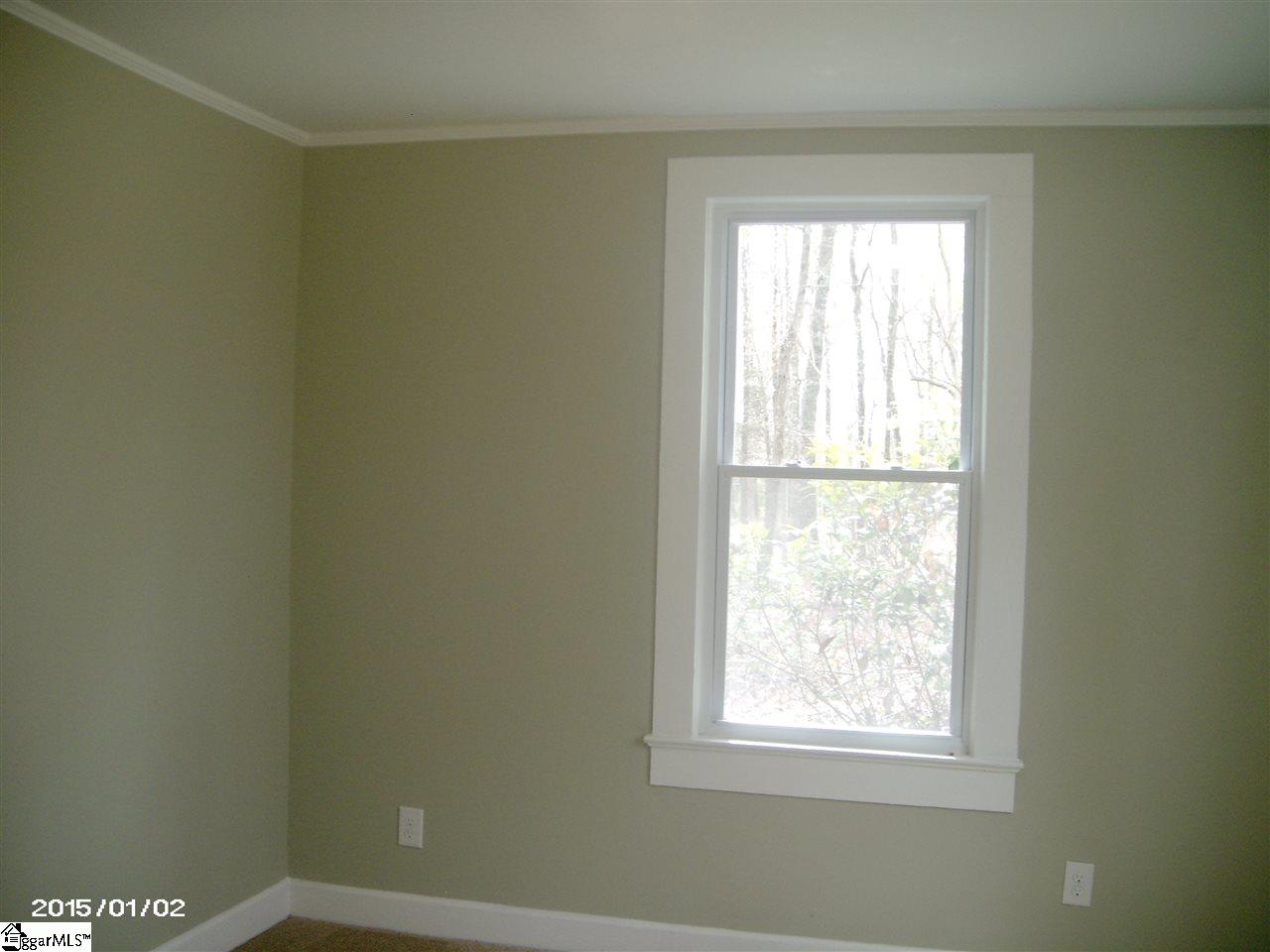 228 North Rutherford Road Greer, SC 29651 - Photo 11 of 27