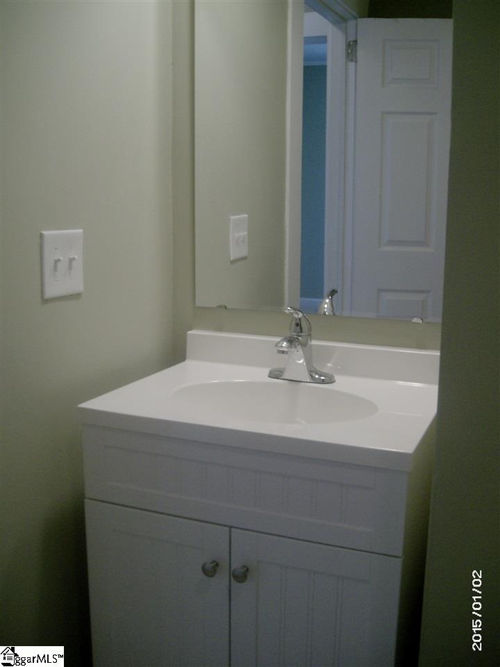228 North Rutherford Road Greer, SC 29651 - Photo 13 of 27