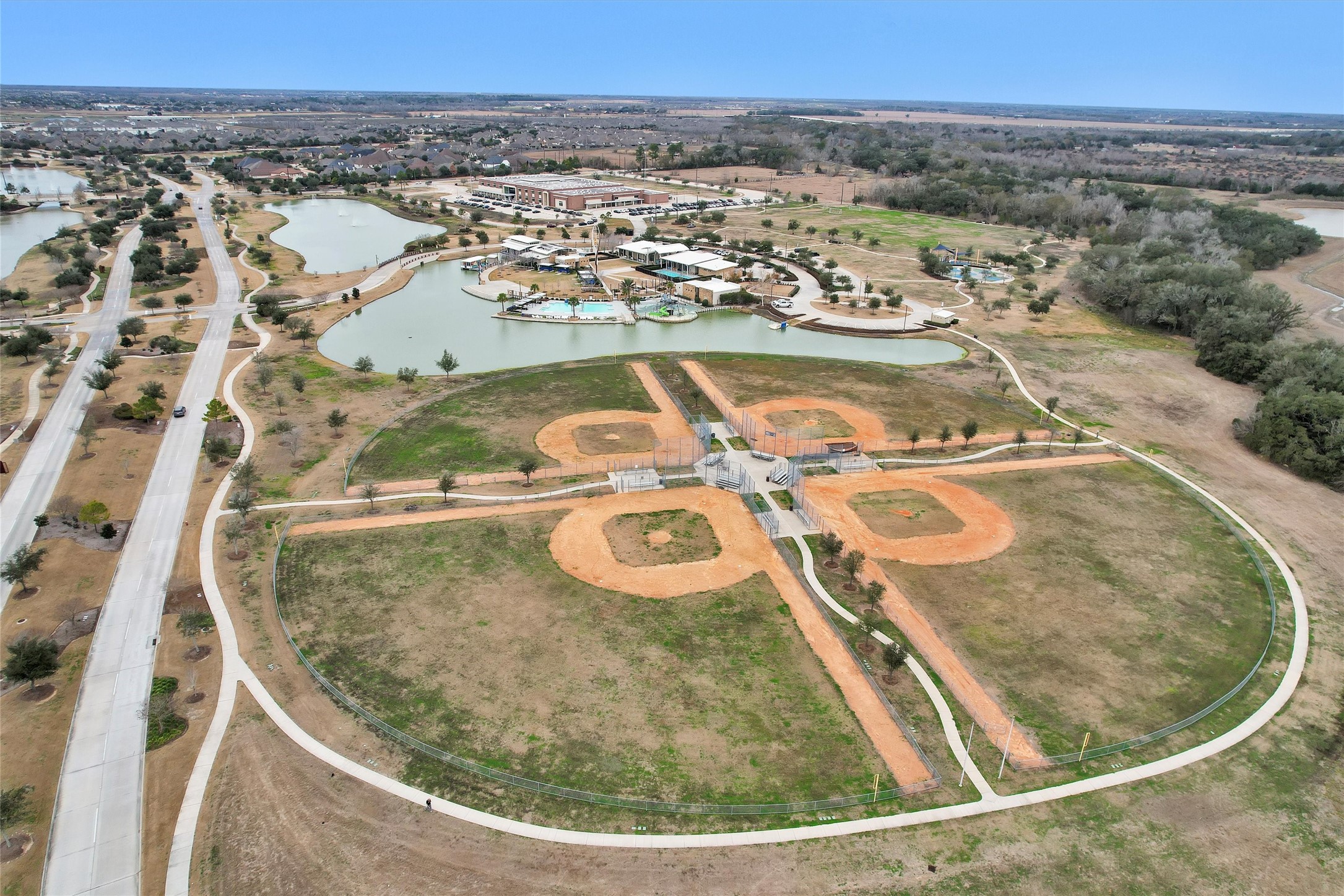 3622 Lister Drive Rosharon, TX 77583 - Photo 42 of 44 an aerial view of a house