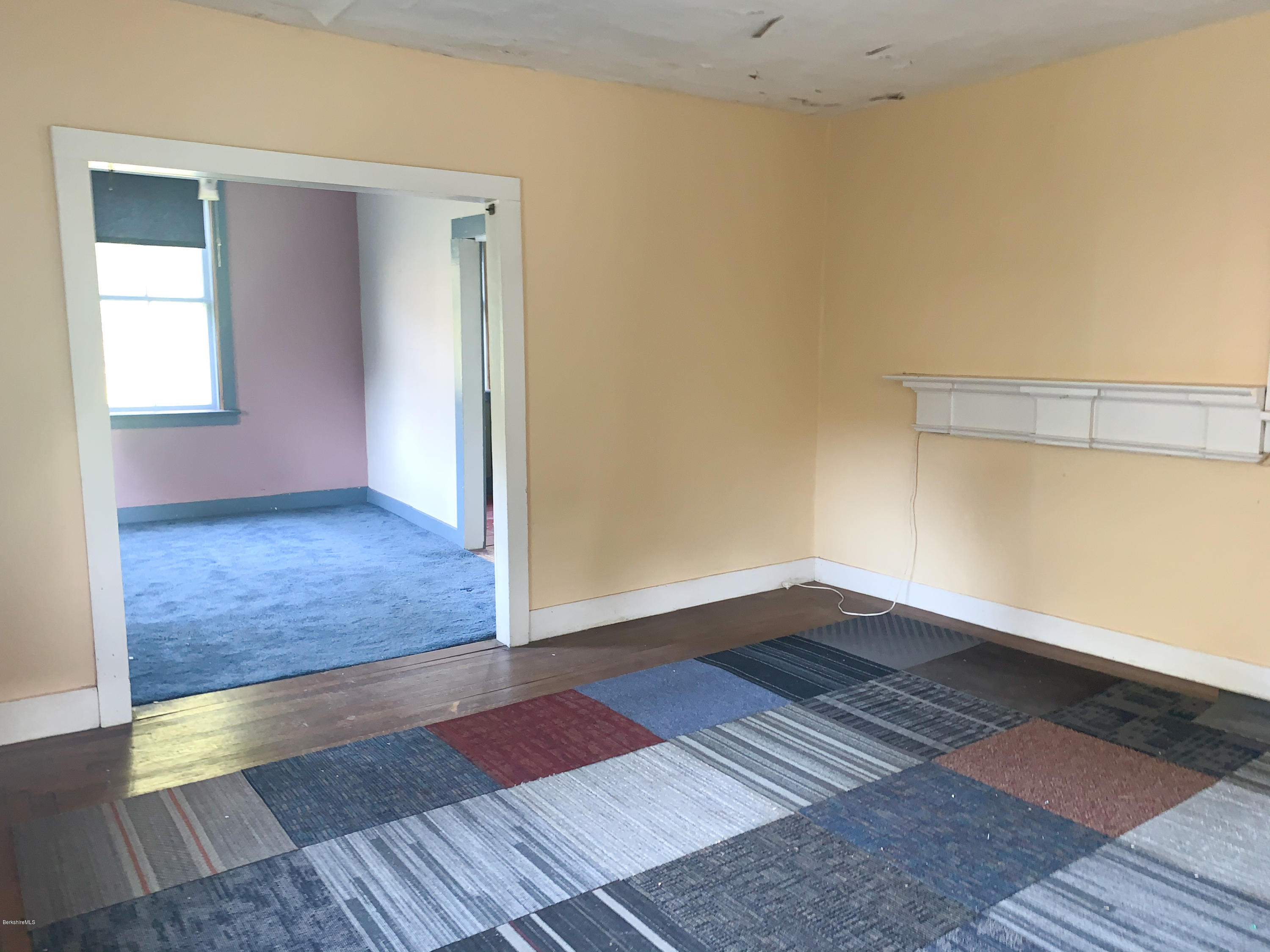 206 Old State Road Lanesborough, MA 01237 - Photo 26 of 56 Living room