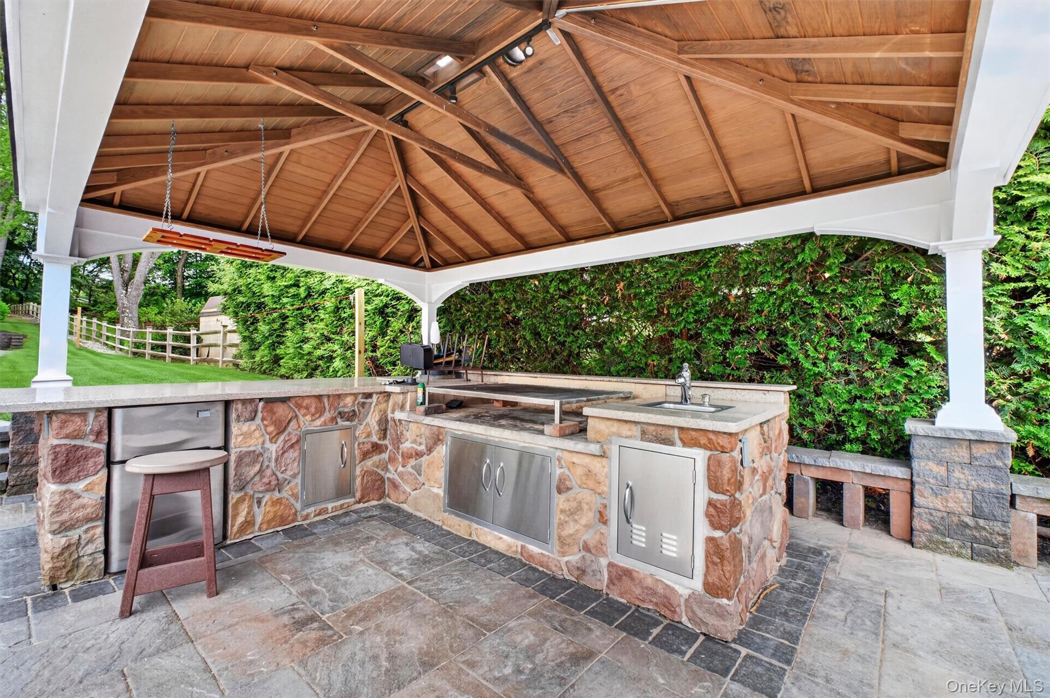 46 Camelot Road Poughkeepsie, NY 12601 - Photo 43 of 50