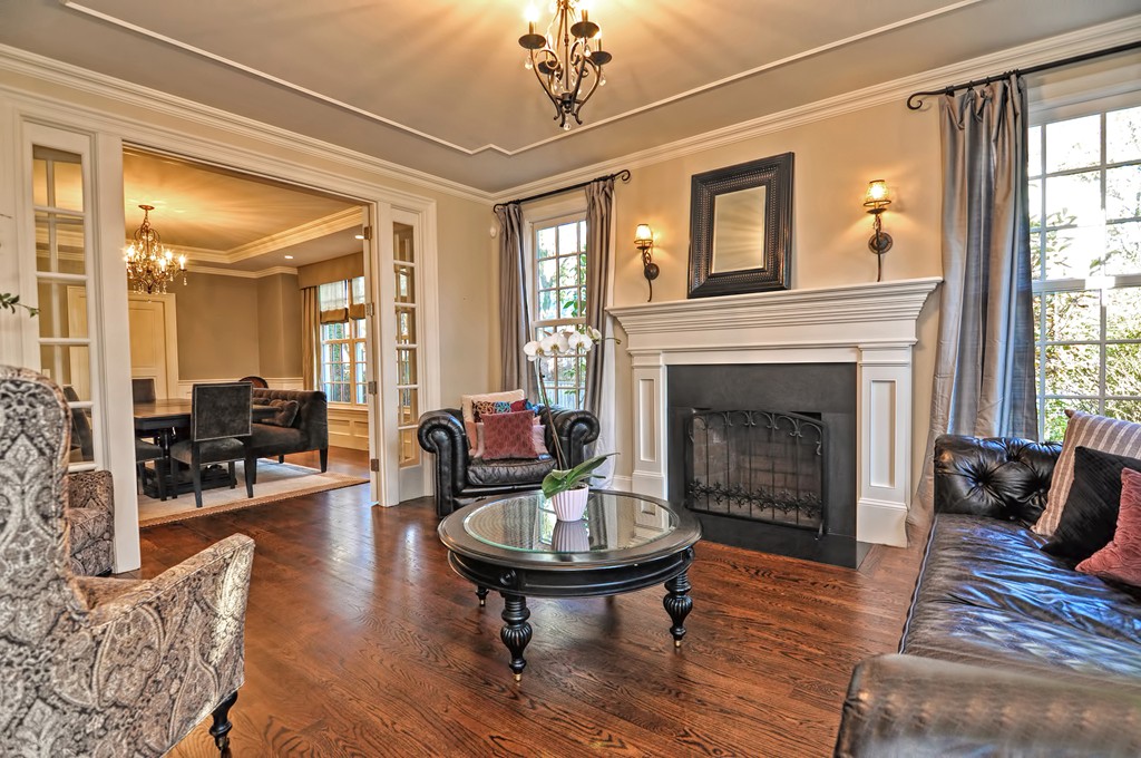 9 Mayo Road Wellesley, MA 02482 - Photo 8 of 30 Gallery Image 8