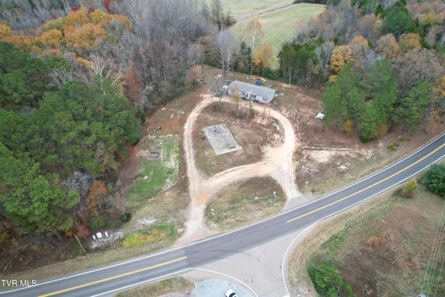 $219,900 | 6345 Highway 69, Paris, TN 38242