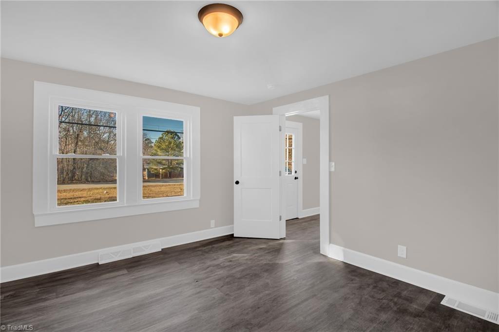 156 Payne Road Thomasville, NC 27360 - Photo 27 of 50