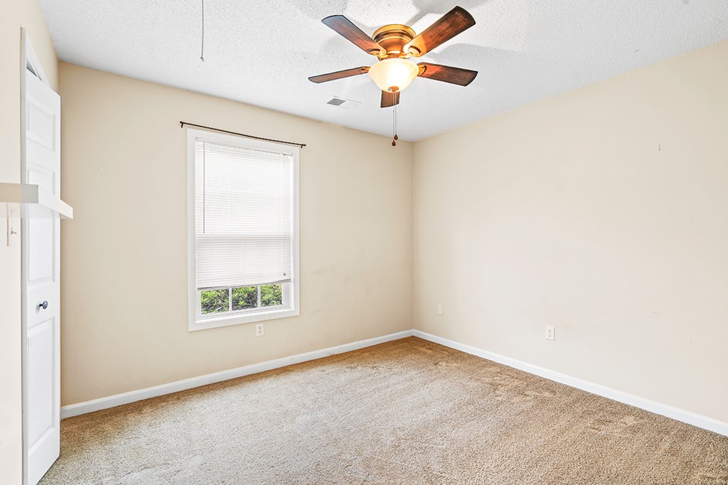 108 Laurel Ridge Way Greenwood, SC 29649 - Photo 8 of 14 Gallery Image 8