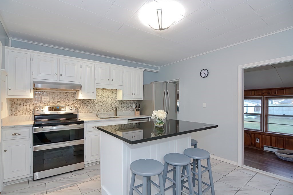 16 Shepherd Road Westborough, MA 01581 - Photo 7 of 21 Gallery Image 7