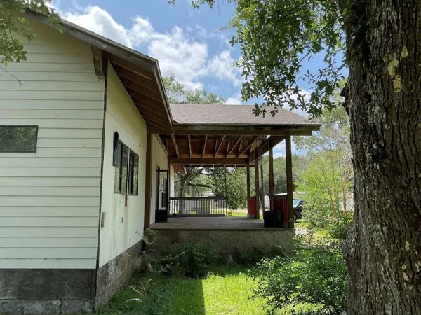 $79,359 | 108 Bounty Street, Palacios, TX 77465