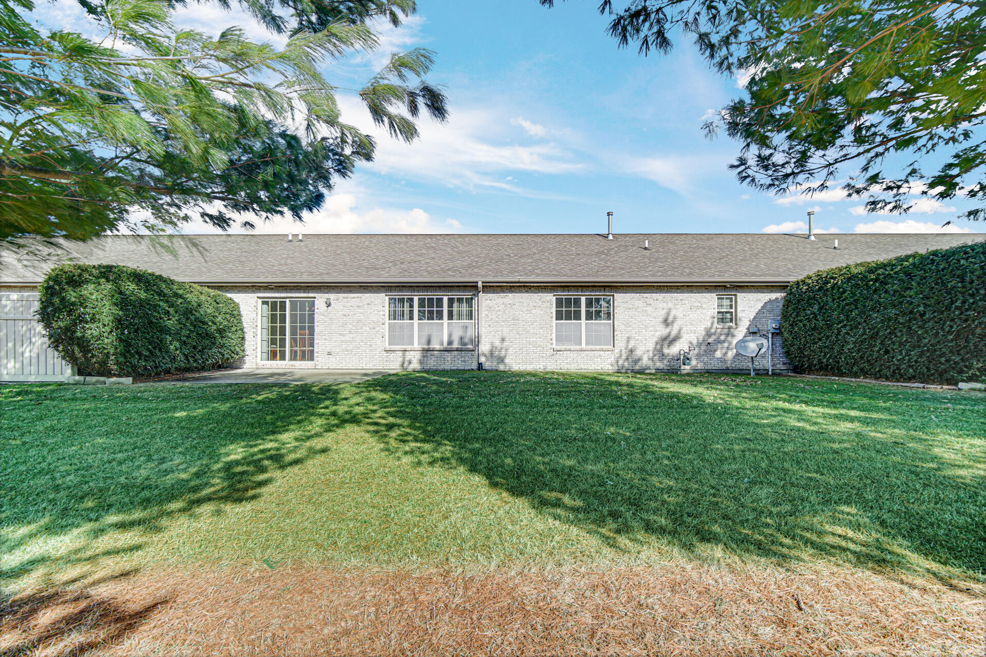 805 Veterans Lane Crown Point, IN 46307 - Photo 26 of 34 a view of house with backyard