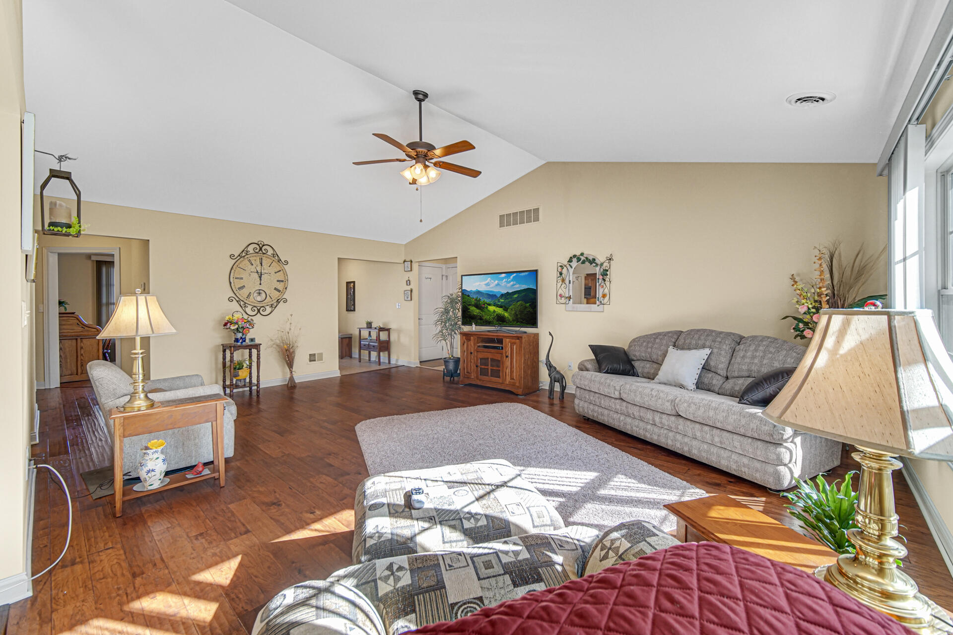 805 Veterans Lane Crown Point, IN 46307 - Photo 9 of 34 a living room with furniture and wooden floor
