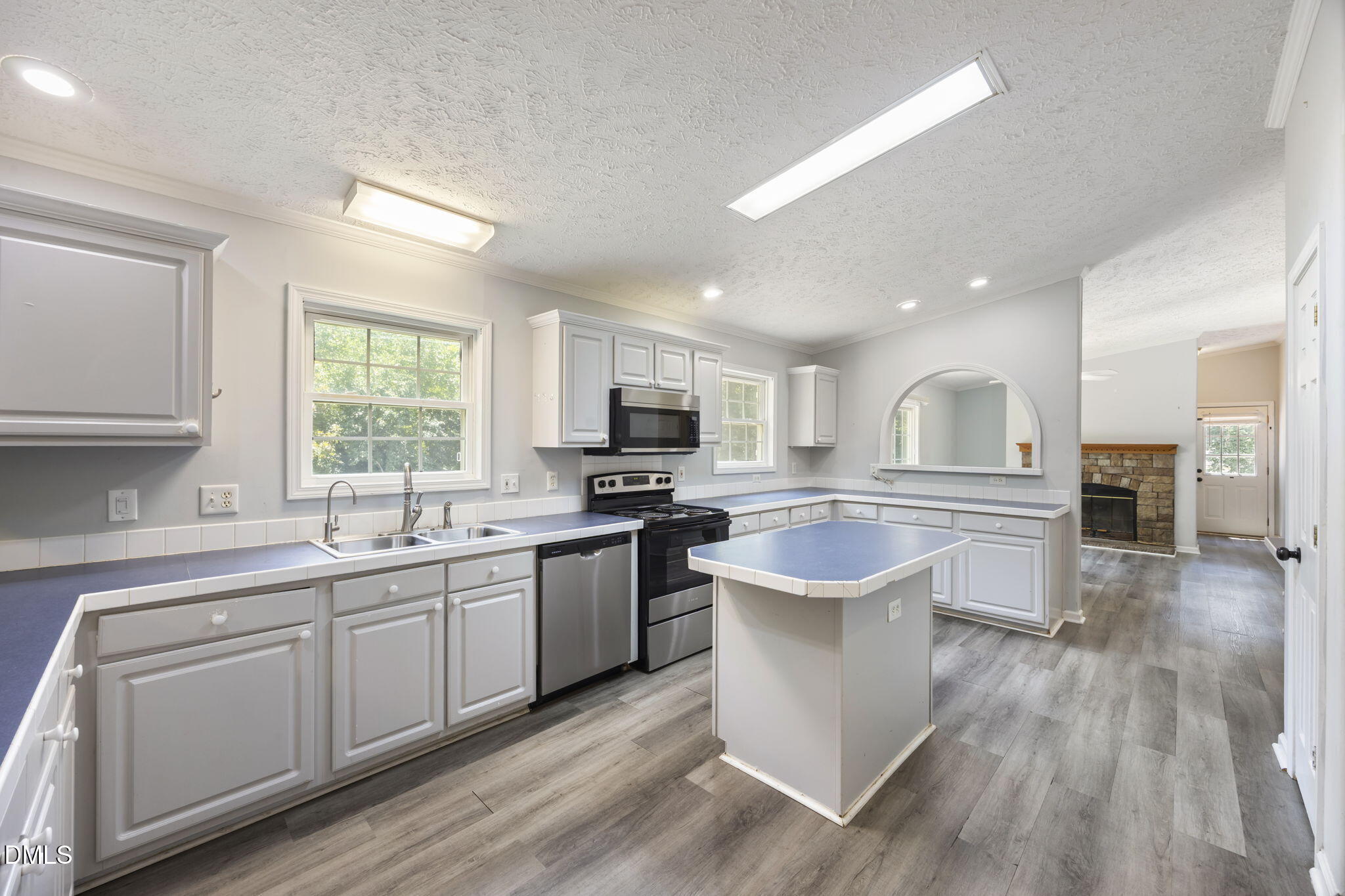 216 North Gibson Road Mebane, NC 27302 - Photo 5 of 21 26-web-or-mls-484A8219