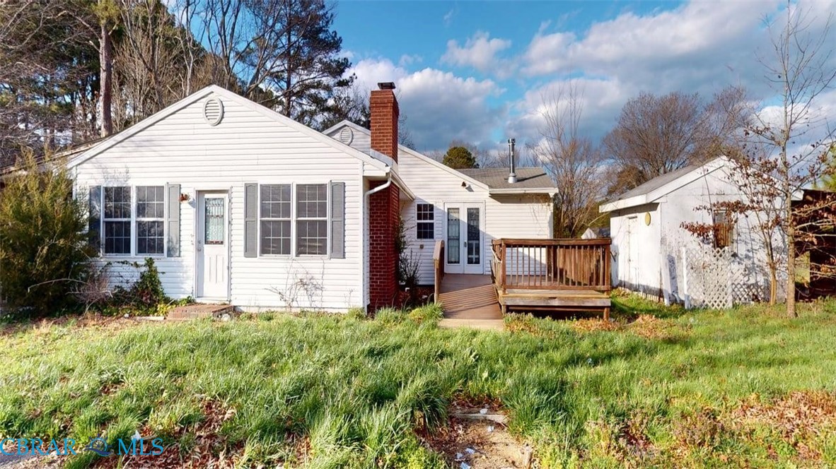 1678 Fitchetts Wharf Road Moon, VA 23119 - Photo 1 of 50