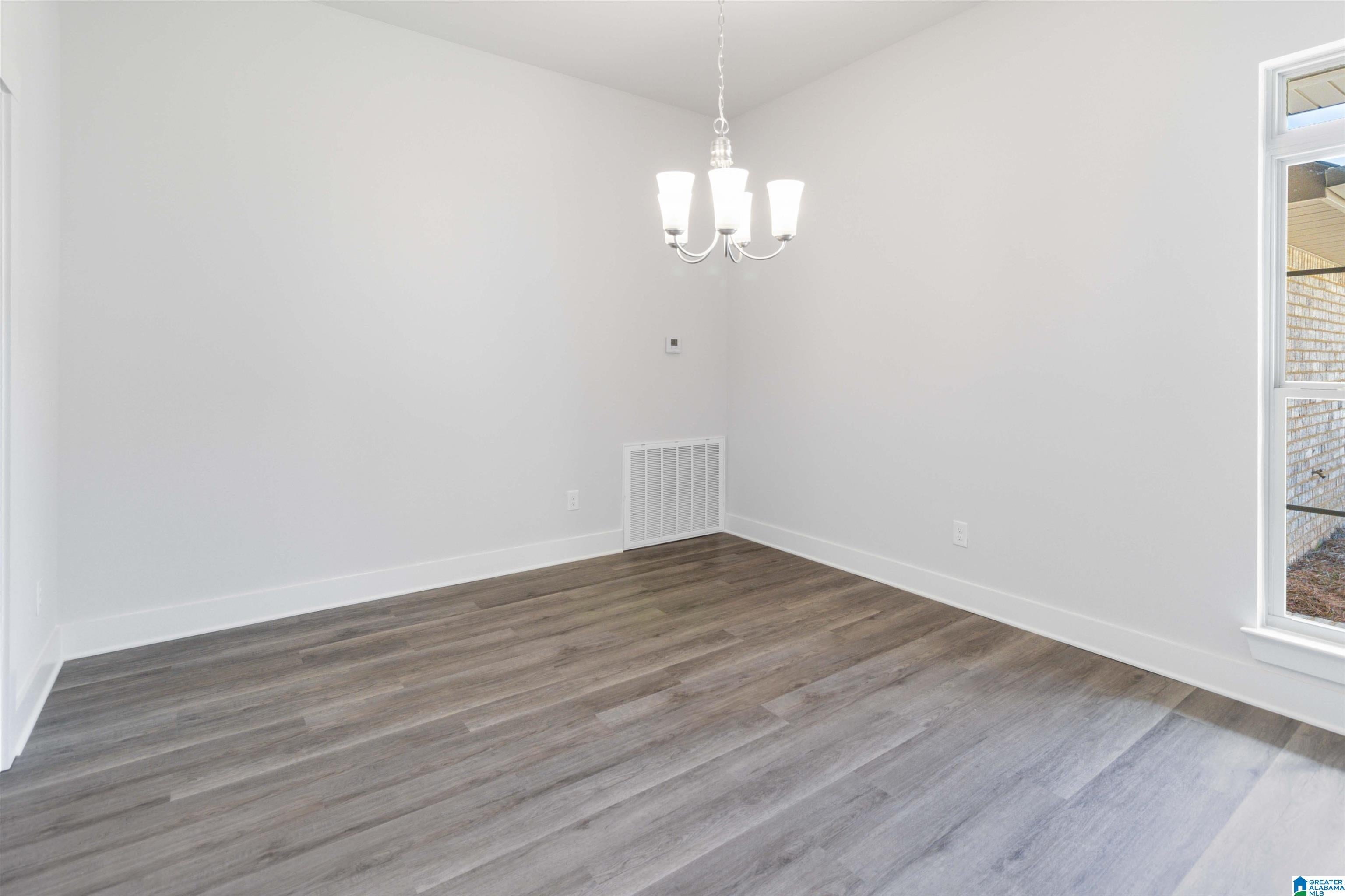 249 Alder Road Alabaster, AL 35114 - Photo 11 of 33 Gallery Image 11