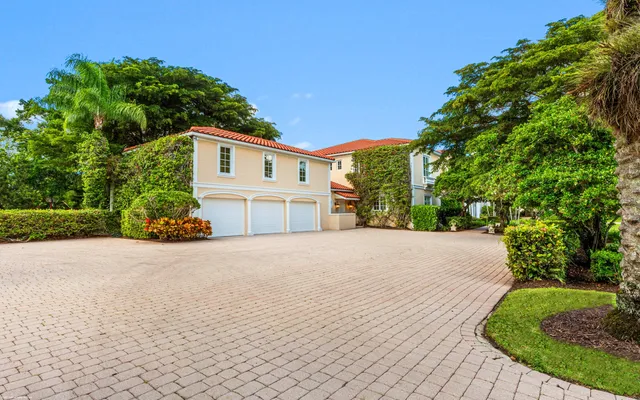 $13,500,000 | 2359 Muir Circle, Wellington, FL 33414