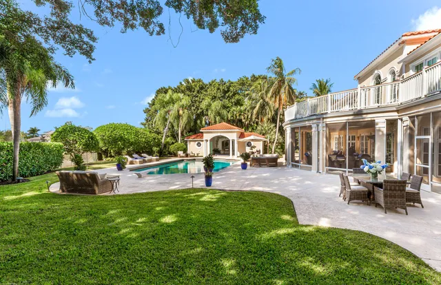 $13,500,000 | 2359 Muir Circle, Wellington, FL 33414
